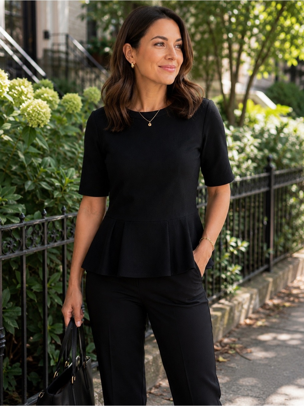 Ann Taylor Black Textured Peplum Top Size Small 3/4 Sleeve Back Zip